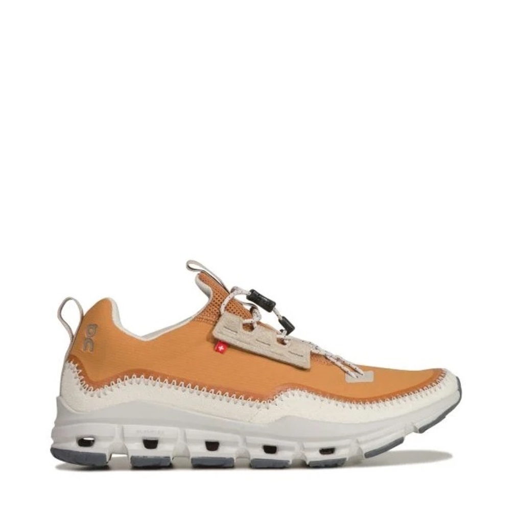 Women’s On CloudAway